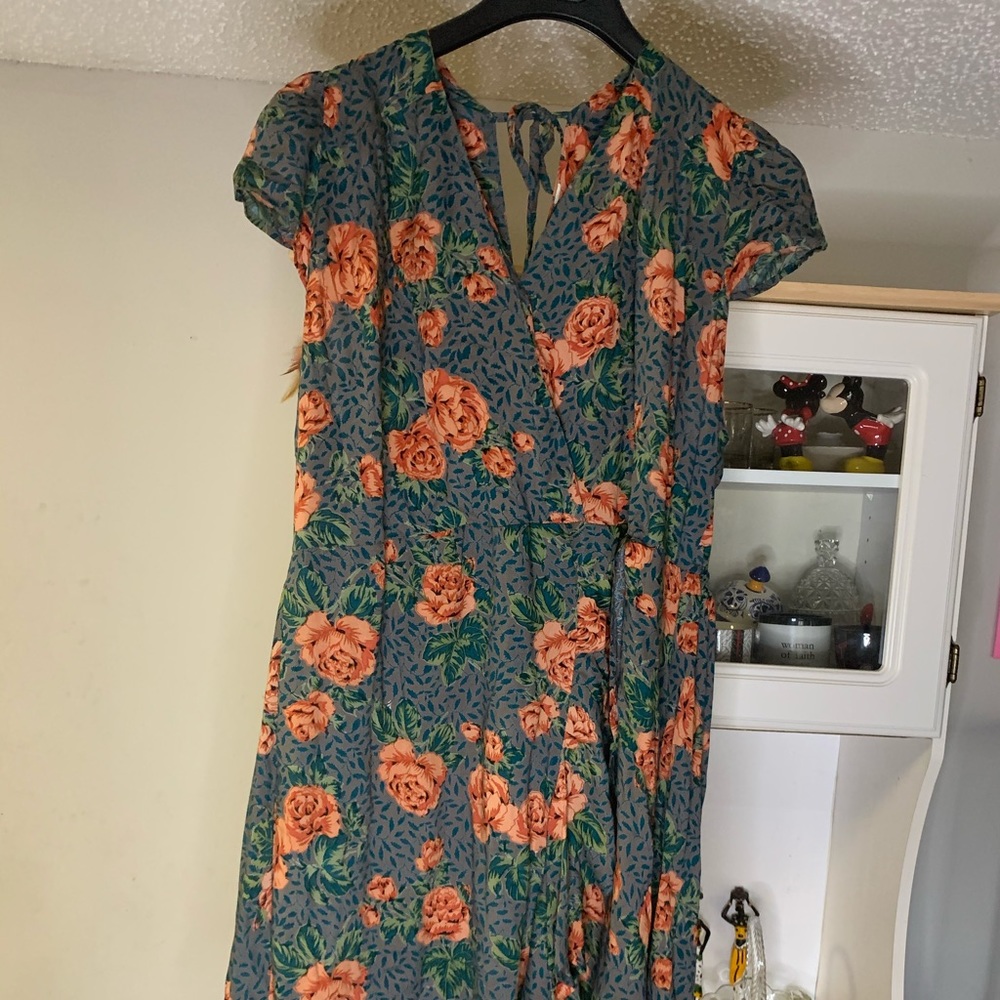 Spring floral cocktails dress